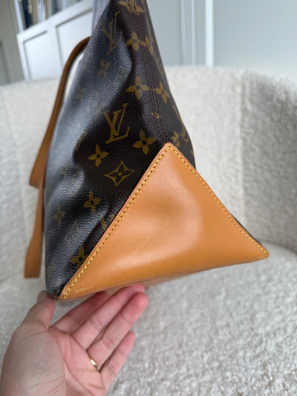 Louis Vuitton Mezzo Medium