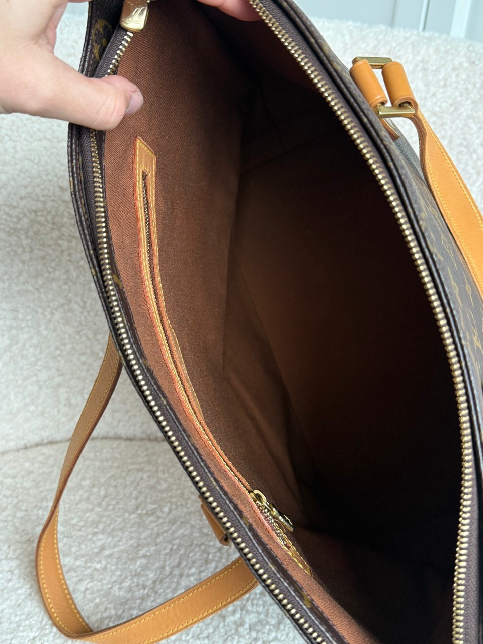 Louis Vuitton Mezzo Medium